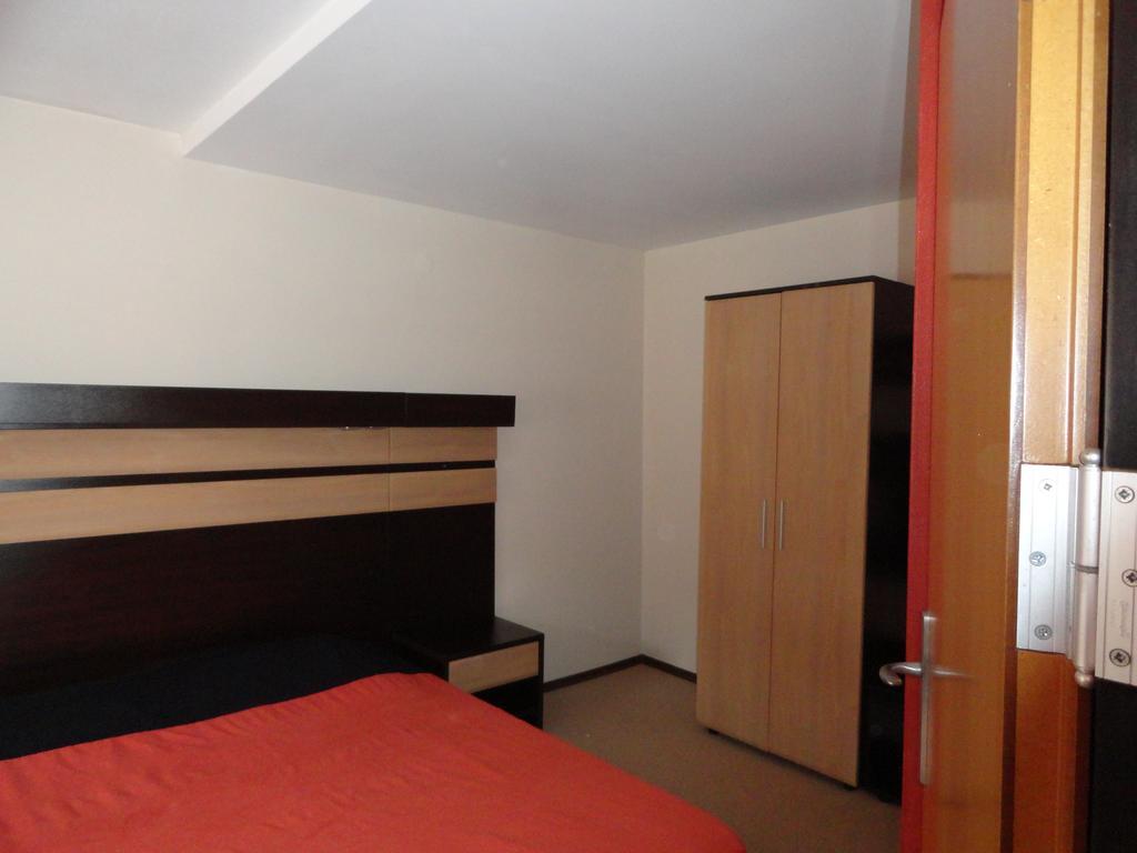 Hotel Byalo More Banite Rom bilde