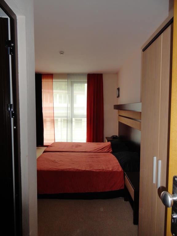Hotel Byalo More Banite Rom bilde